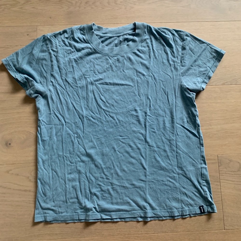 Prana women’s S Sunwashed 100% Cotton Short Sleeve Crew Tee in Dusty Blue